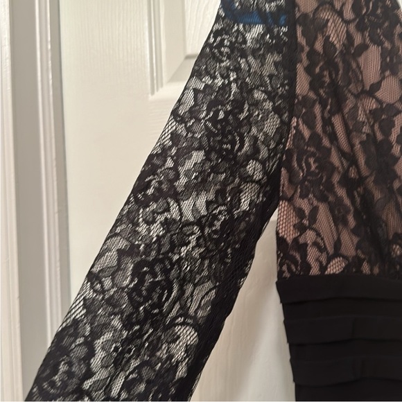 Adrianna Papell Black Lace Midi Dress NWT - Picture 7 of 7